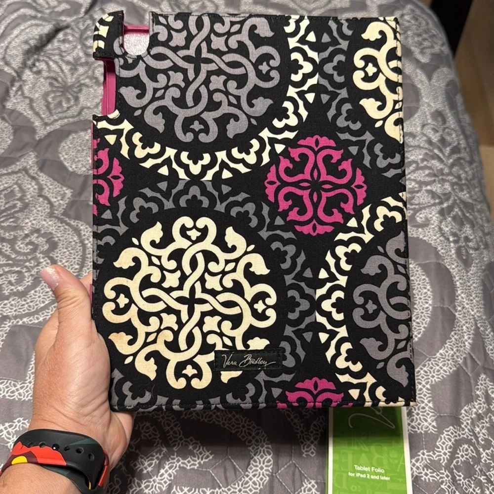 NEW Vera Bradley Tablet Folio For IPad 2 and later